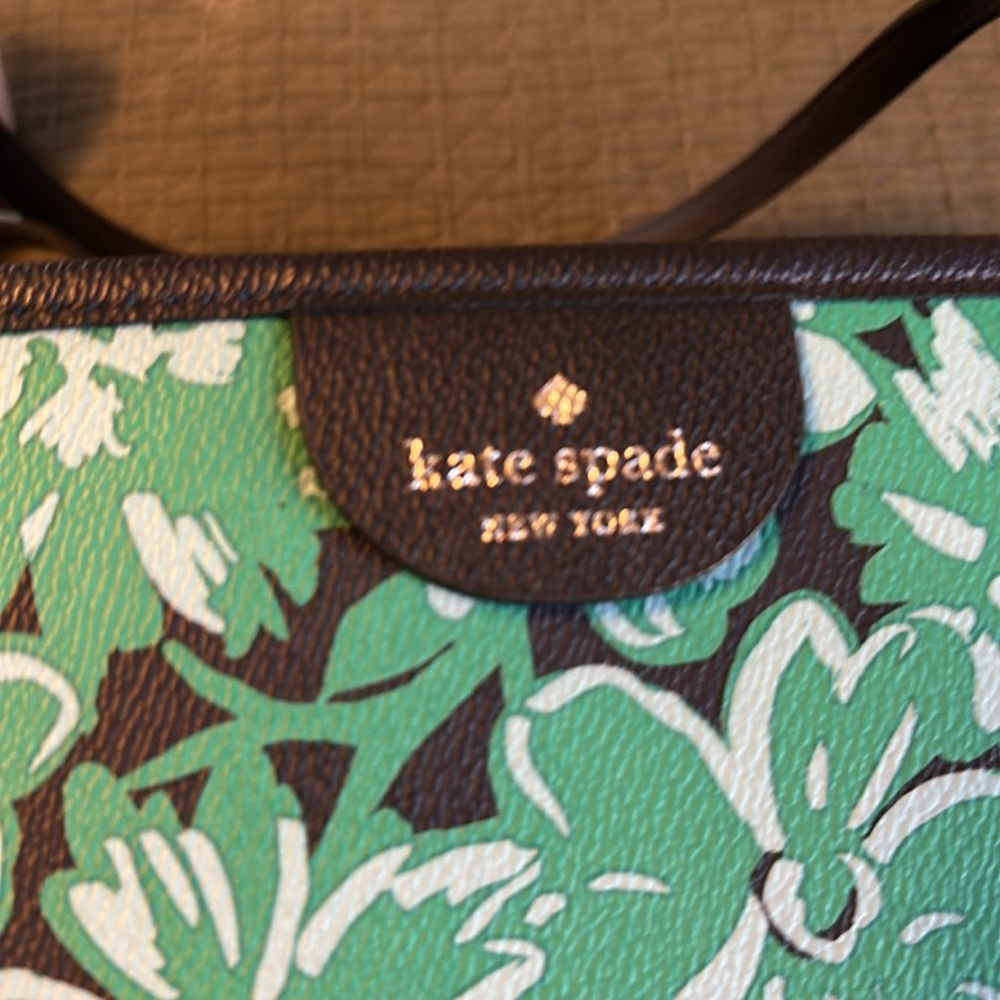 KATE SPADE Lori Tote Green Multi Floral zip top Limited Edition - Picture 6 of 10
